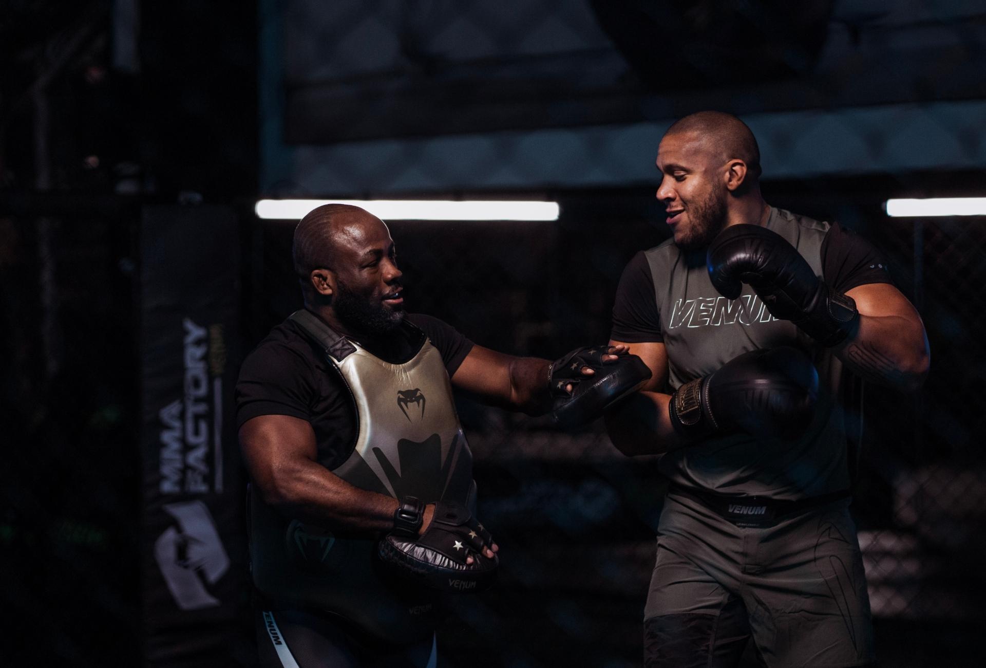 MMA FACTORY VENUM